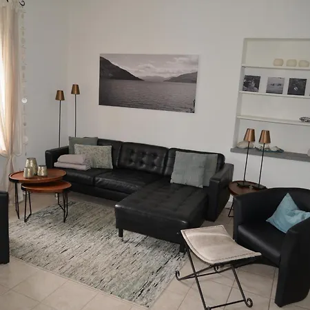 Casa Felice By Fewotessin Casa vacanze Brissago